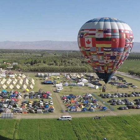 Base Camp "Pop-Up" Camping Resort Thermal Extérieur photo